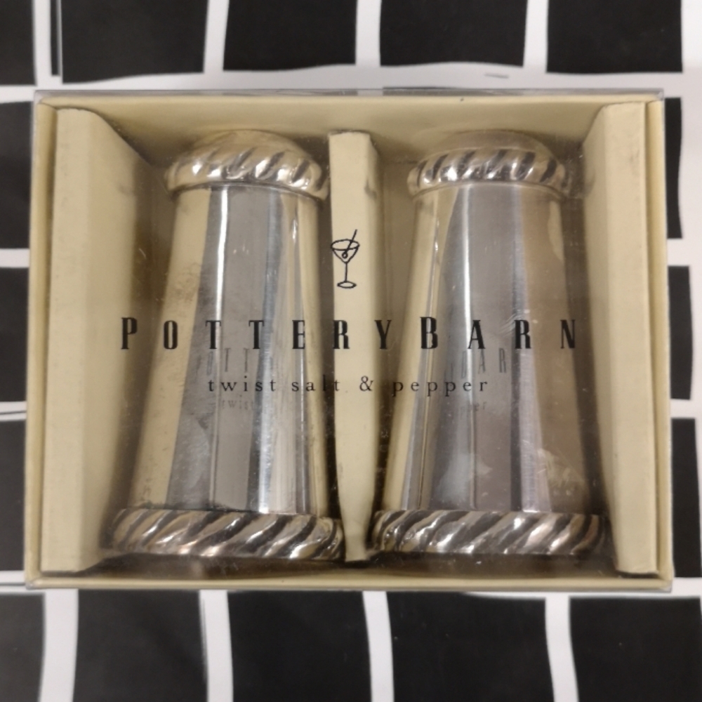 Pottery Barn Twist salt and pepper set